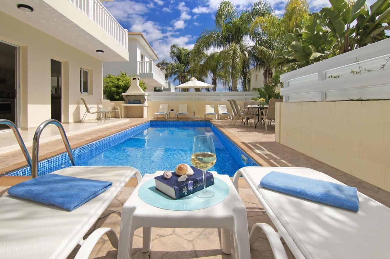 Nissi Sapphire Villa Ayia Napa Eksteriør billede