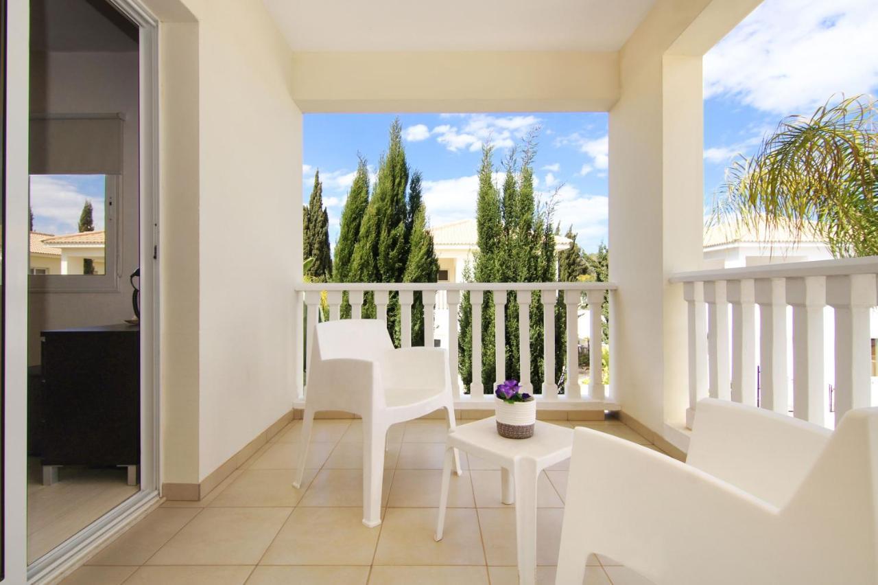 Nissi Sapphire Villa Ayia Napa Eksteriør billede