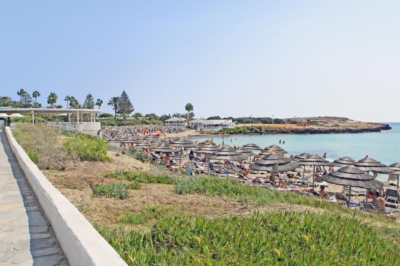 Nissi Sapphire Villa Ayia Napa Eksteriør billede