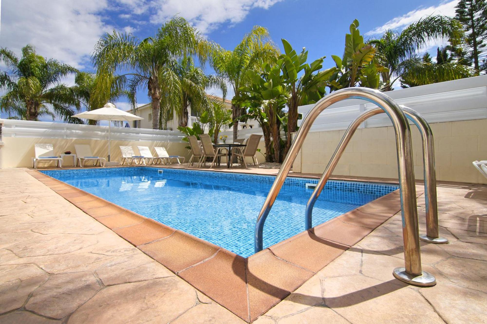 Nissi Sapphire Villa Ayia Napa Eksteriør billede