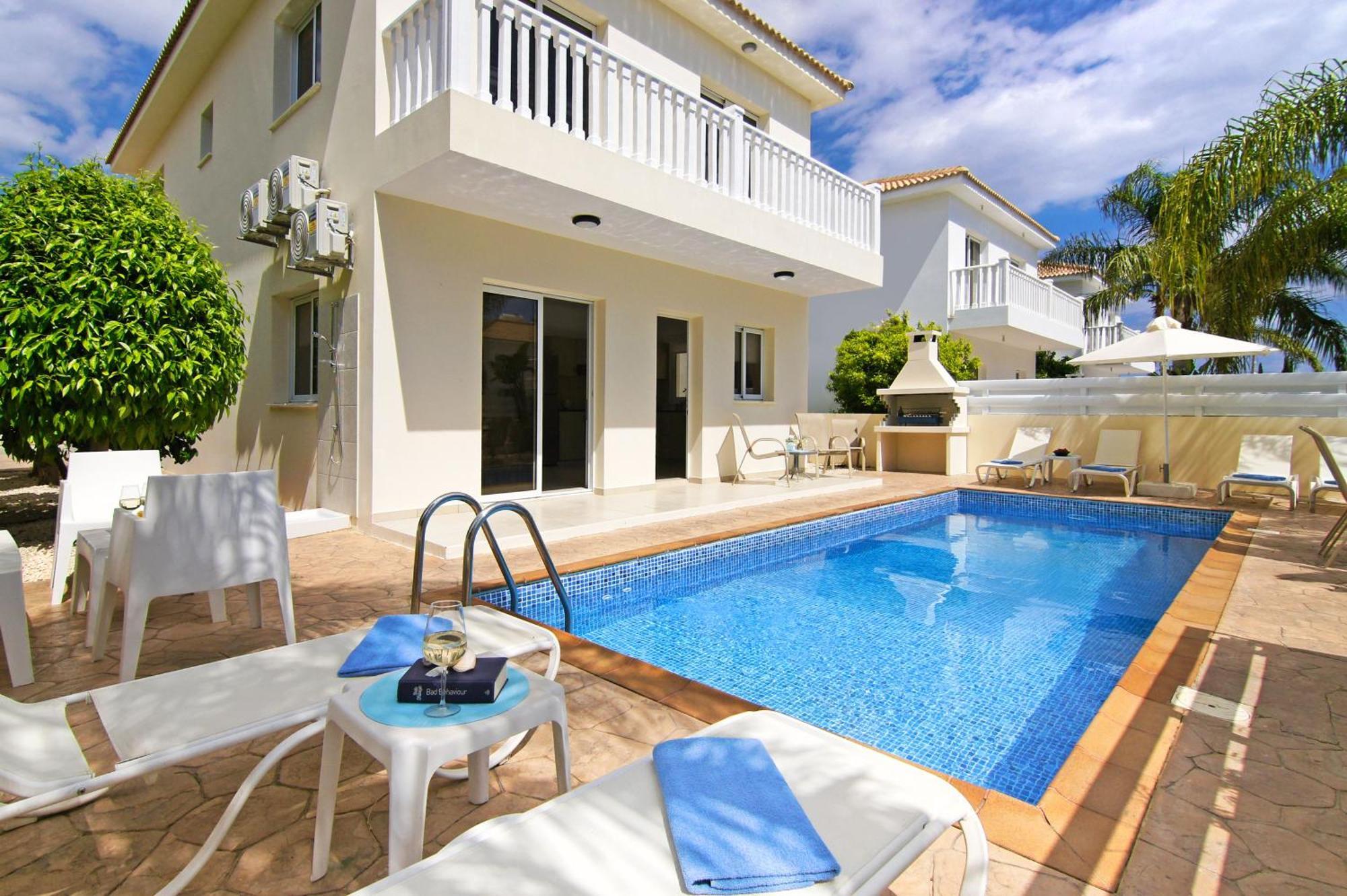 Nissi Sapphire Villa Ayia Napa Eksteriør billede
