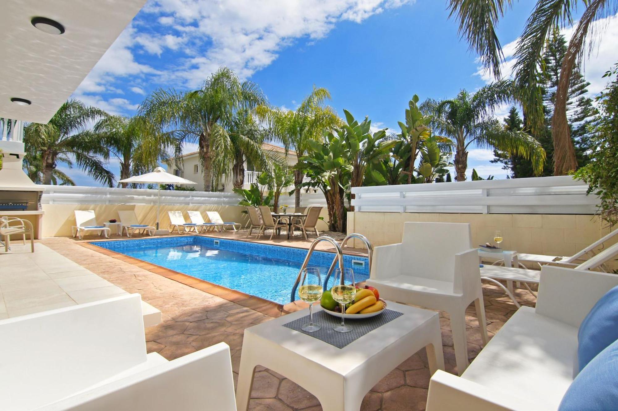 Nissi Sapphire Villa Ayia Napa Eksteriør billede