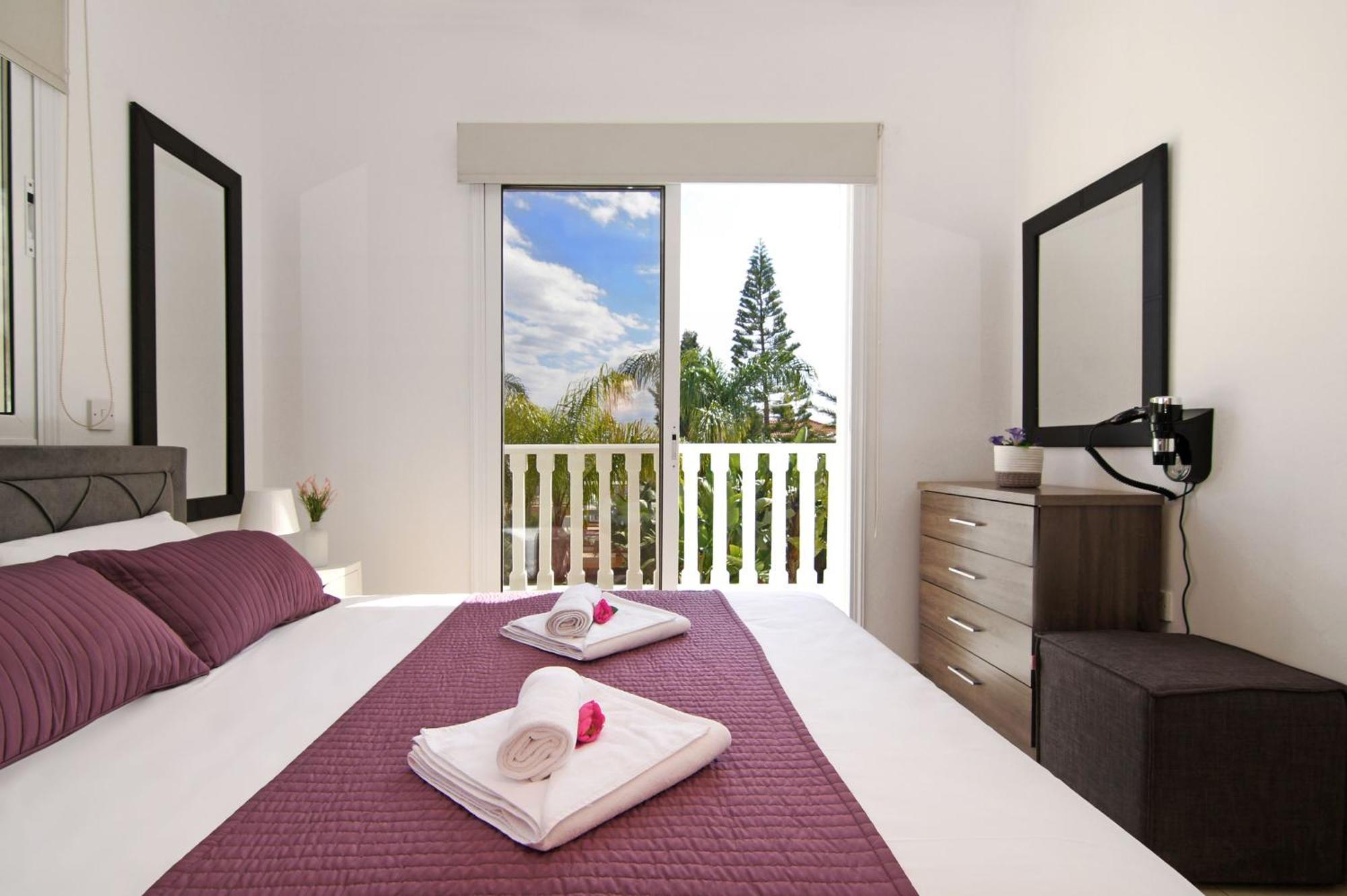 Nissi Sapphire Villa Ayia Napa Eksteriør billede